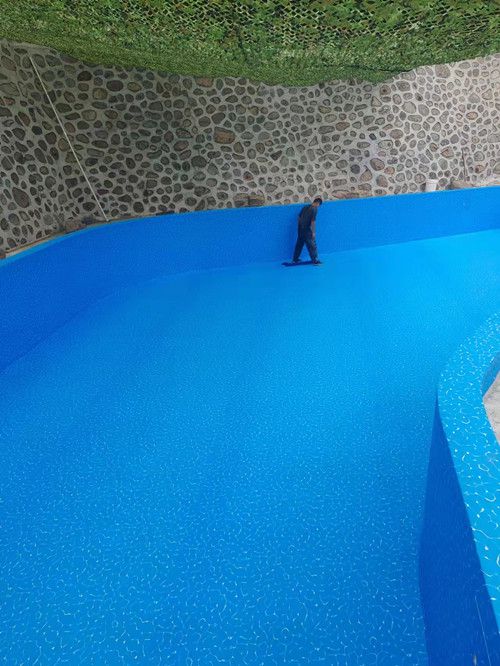 混凝土游泳池防水膠膜處理方式